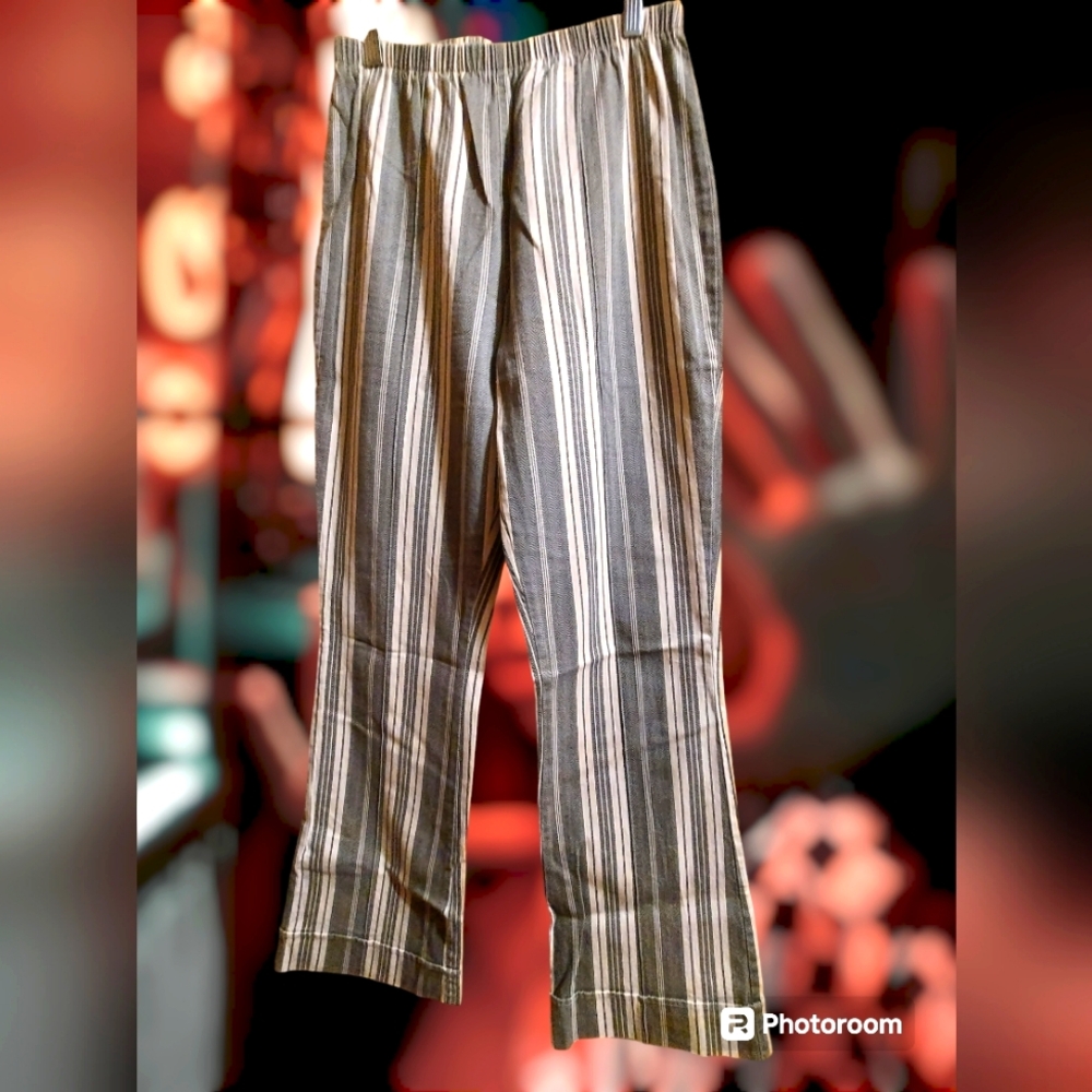 Retro Style Striped Stretch Denim Pants - Metrostyle & Company. Size Large Tall